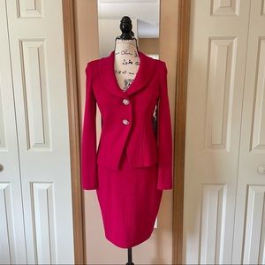 NWT St. John knit suit